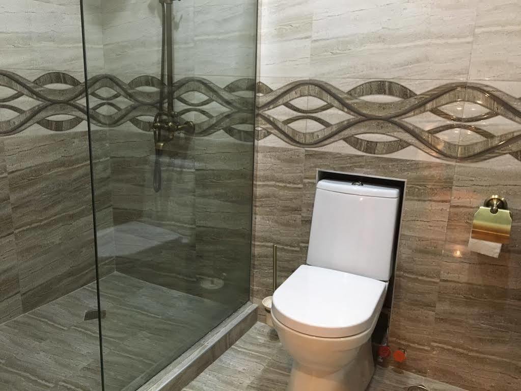 Paradise Hotel Tbilisi Ngoại thất bức ảnh