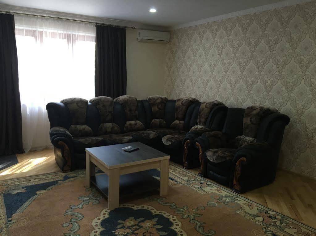 Paradise Hotel Tbilisi Ngoại thất bức ảnh